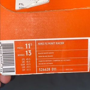 Nike flyknit racer volt